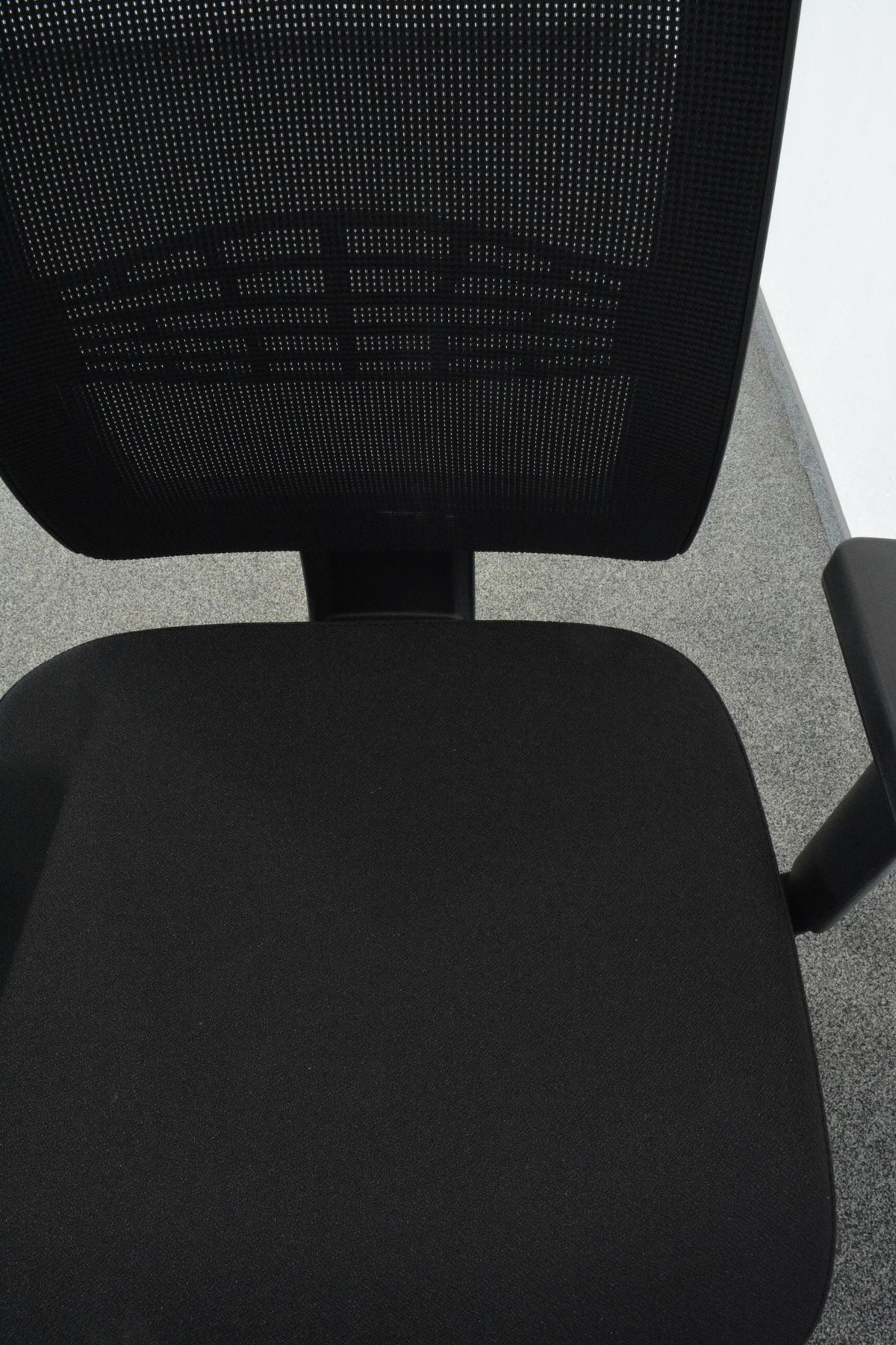 Lex Bürodrehstuhl mit Armlehnen